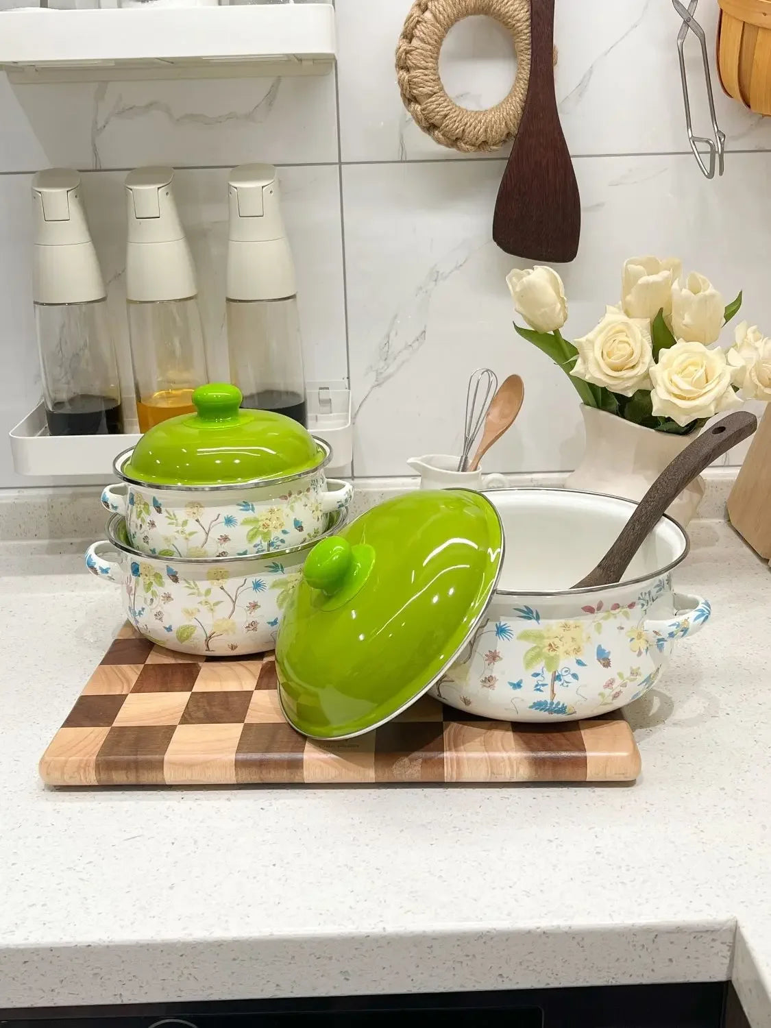 Enamel Enamel Milk Pot Thickened Saucepan Cooking Noodles Hot Milk Stew Household Kitchen Cookware
