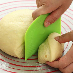 Pastry Cutter Spatula